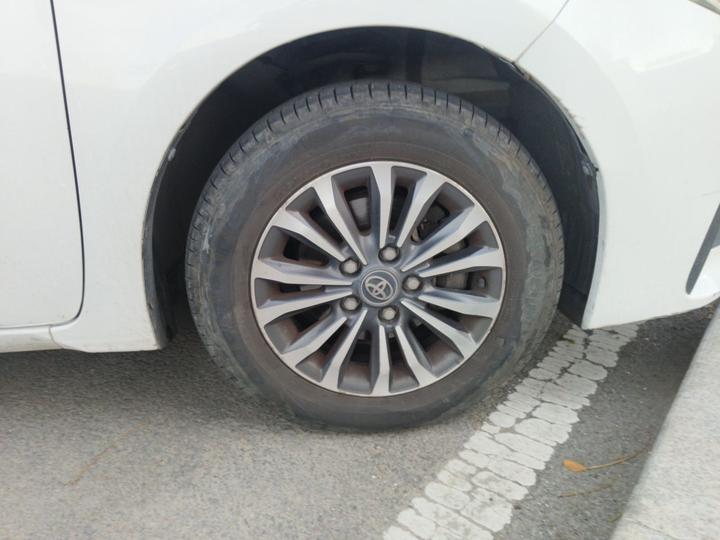 Corolla 2017 Facelift 1.2T MT GL photo 8