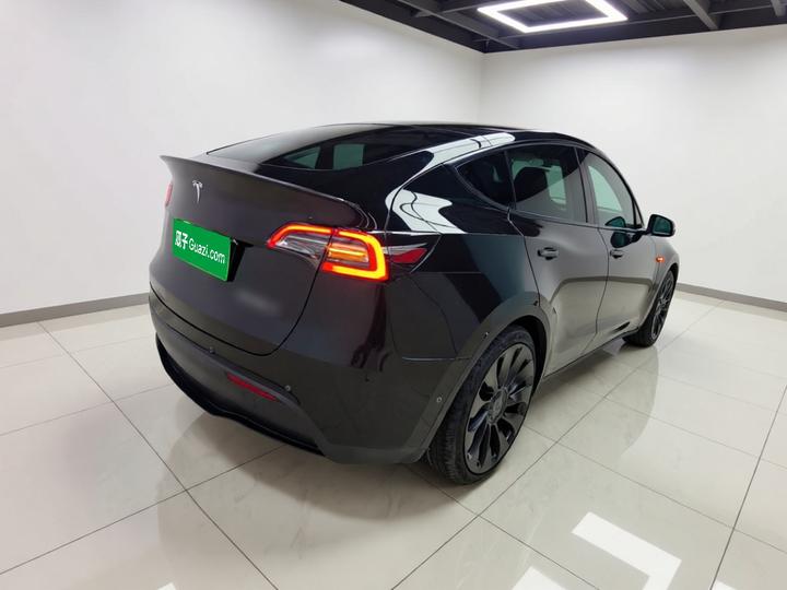 Model Y 2022 Performance AWD photo 3