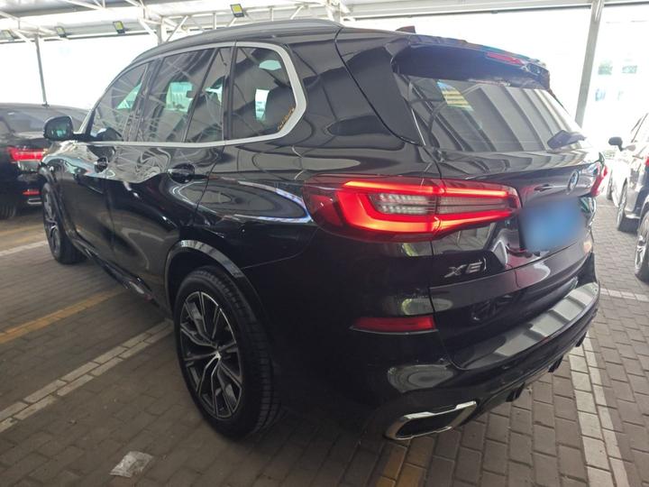 X5 Imported 2020 xDrive40i M Sport Package photo 4