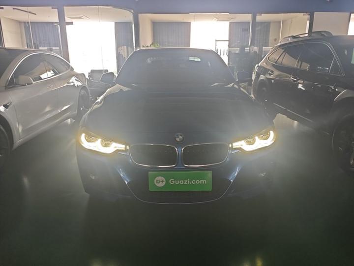 3 Series 2019 320i M Sport Package photo 2