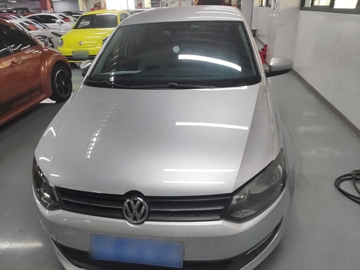 Polo 2011 1.4L AT photo 2