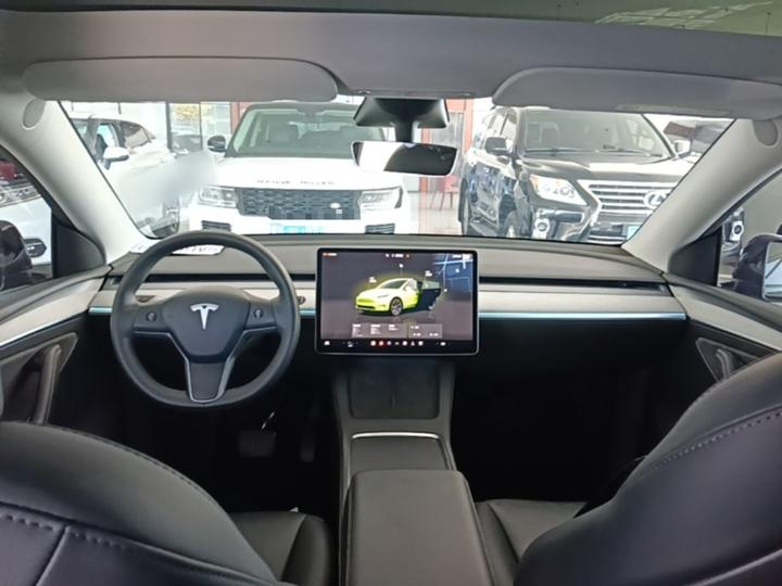 Model Y 2023 Long Range AWD photo 5