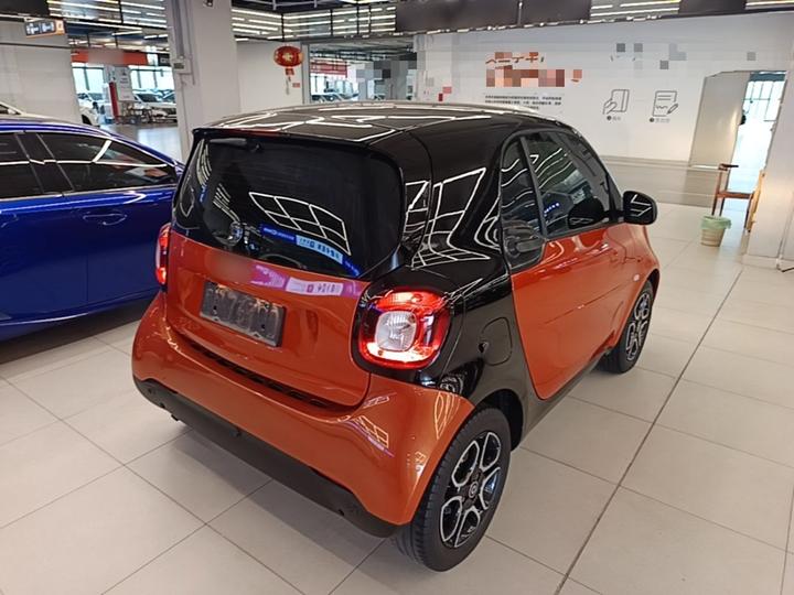 fortwo 2019 0.9T 66 Coupe China VI photo 6