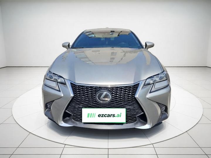 GS 2017 300 F SPORT photo 2