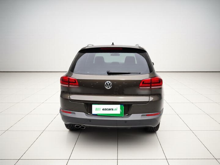 Tiguan 2015 1.8TSI AT RWD Luxury photo 3