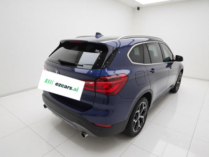 X1 2019 xDrive20Li Exclusive photo 6
