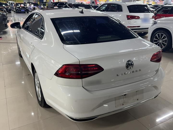 Lamando 2021 230TSI DSG photo 3