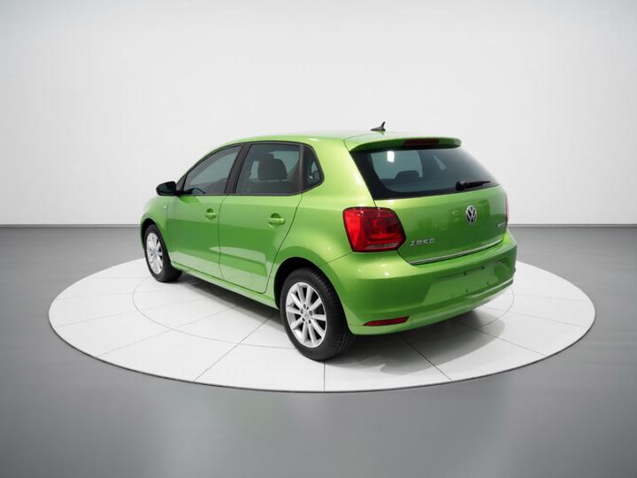 Polo 2014 1.6L AT Luxury photo 4