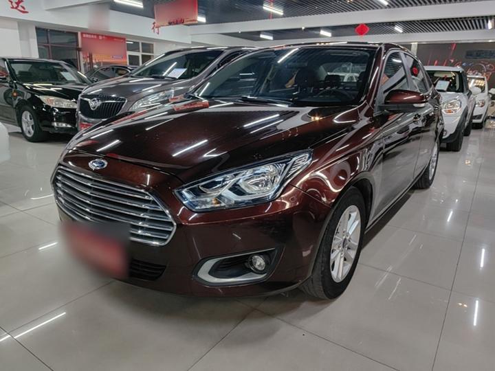 Escort 2019 Facelift 1.5L AT China VI