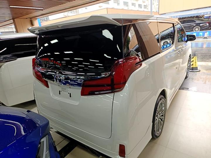 Alphard 2018 Facelift 3.5L Luxury photo 4