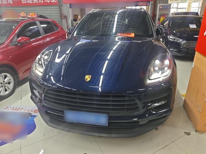 2020 Macan 2.0T photo 2