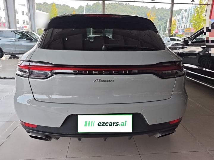 2018 Macan 2.0T photo 5