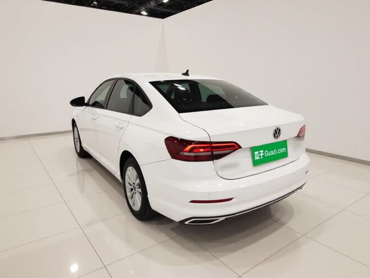 Lavida 2021 1.5L AT Comfort photo 4