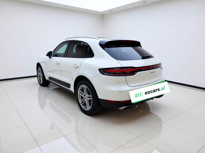 2018 Macan 2.0T photo 4