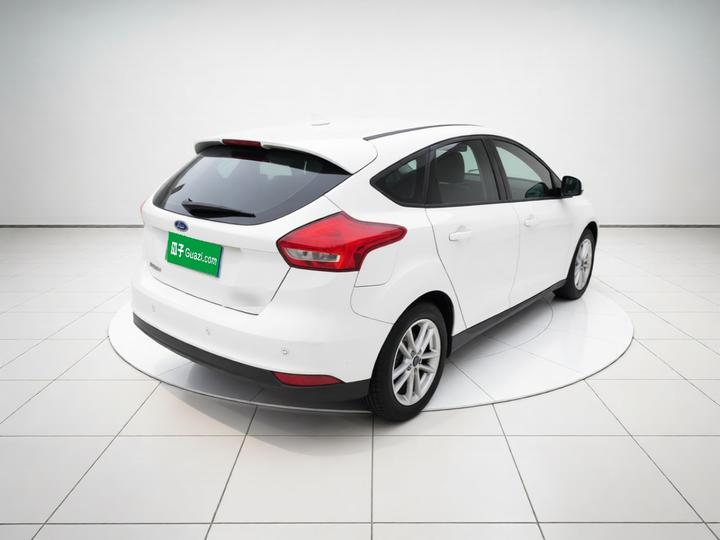 Focus 2017 Hatchback 1.6L AT Fashion photo 6