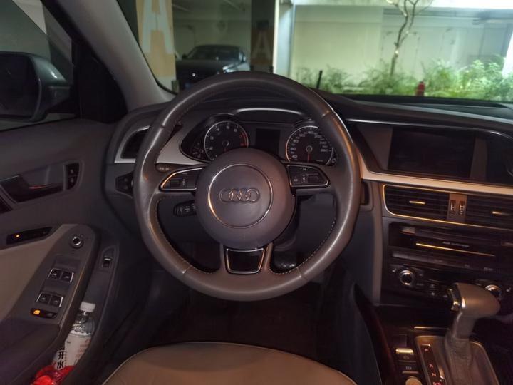 A4L 2013 35 TFSI AT Tech photo 3