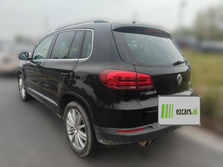 Tiguan 2012 2.0TSI Comfort photo 4