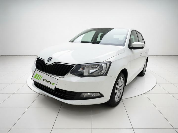 Fabia 2015 1.4L MT
