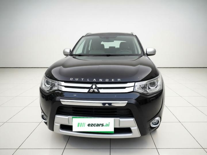 Outlander Imported 2014 2.4L AWD Luxury Value 5-Seater photo 2