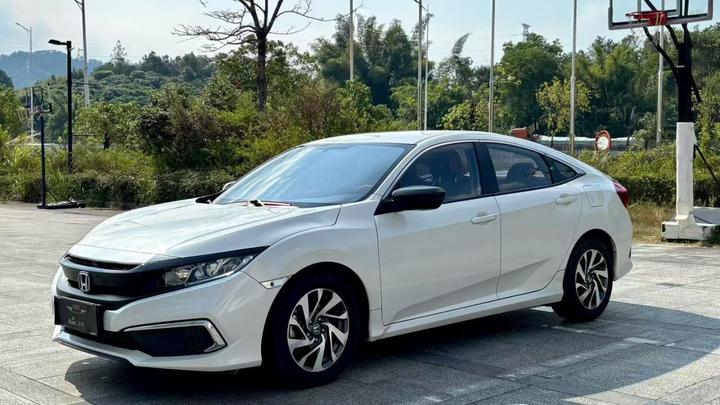 Civic 2019 180TURBO CVT China VI