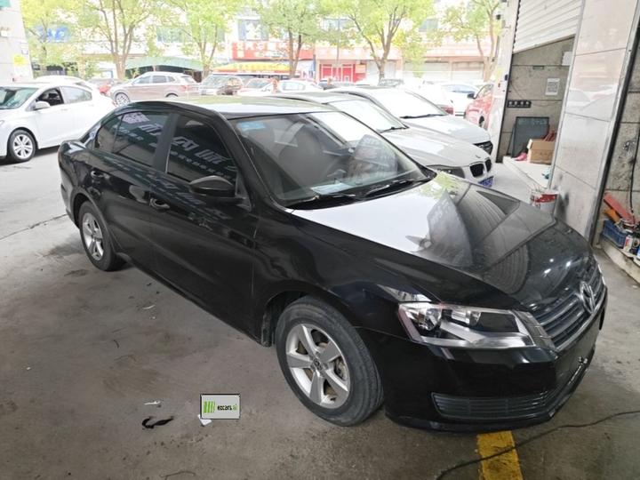 Lavida 2013 Facelift Classic 1.6L AT photo 3
