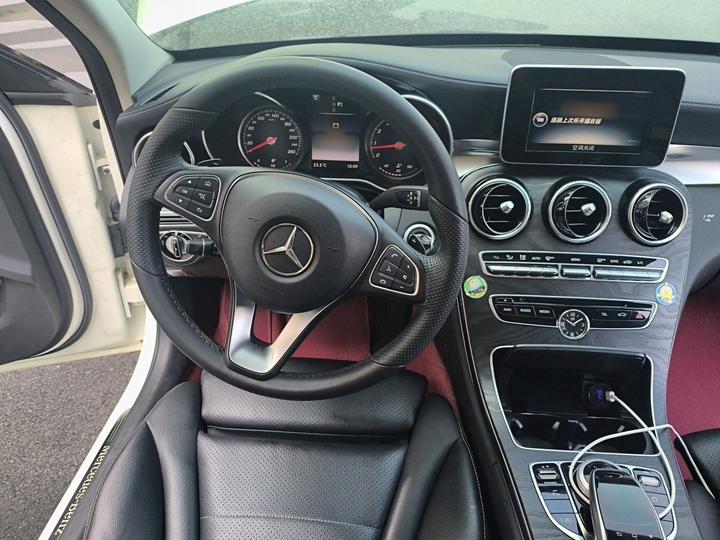 C-Class 2016 C 200 L Sport photo 7