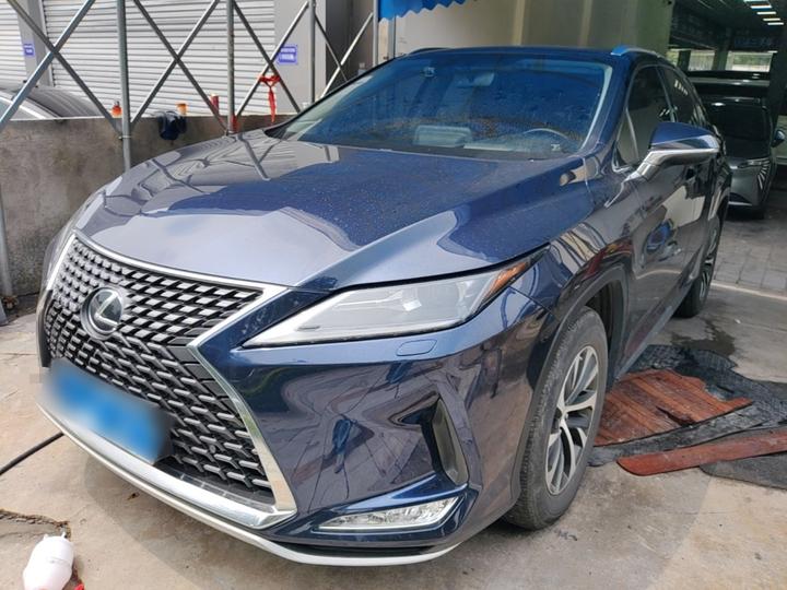 RX 2020 Facelift 300 RWD Elite