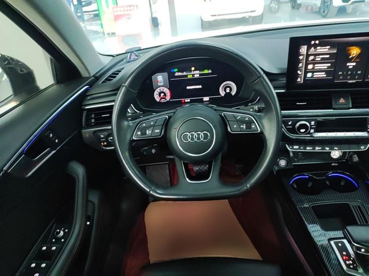 A4L 2022 40 TFSI Luxury Dynamic photo 6