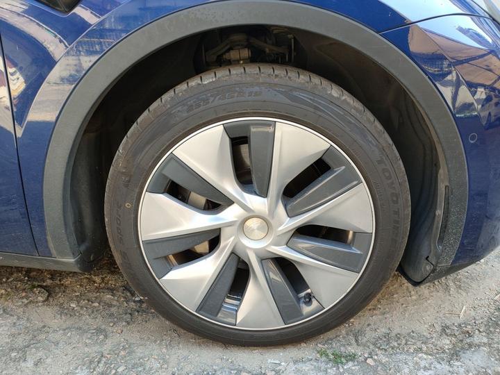 Model Y 2023 Long Range AWD photo 8