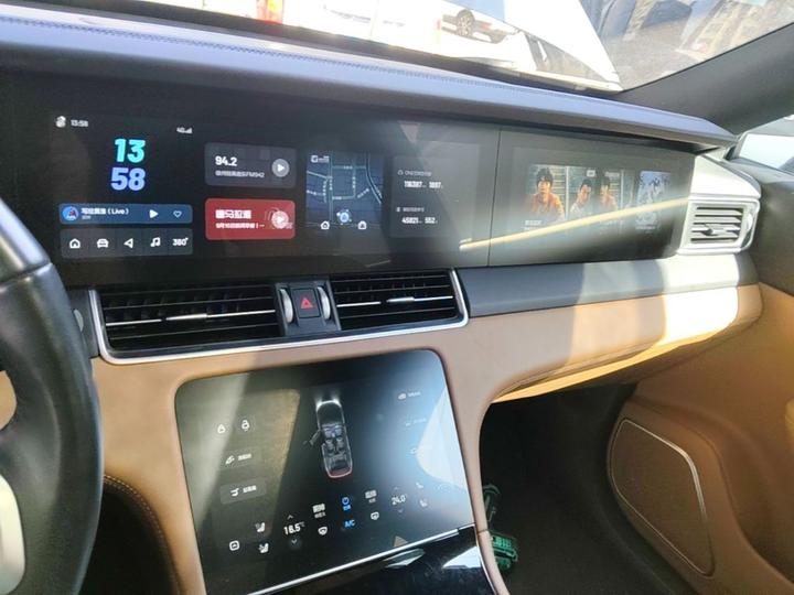 Li Auto ONE 2021 EREV 6-Seater photo 8
