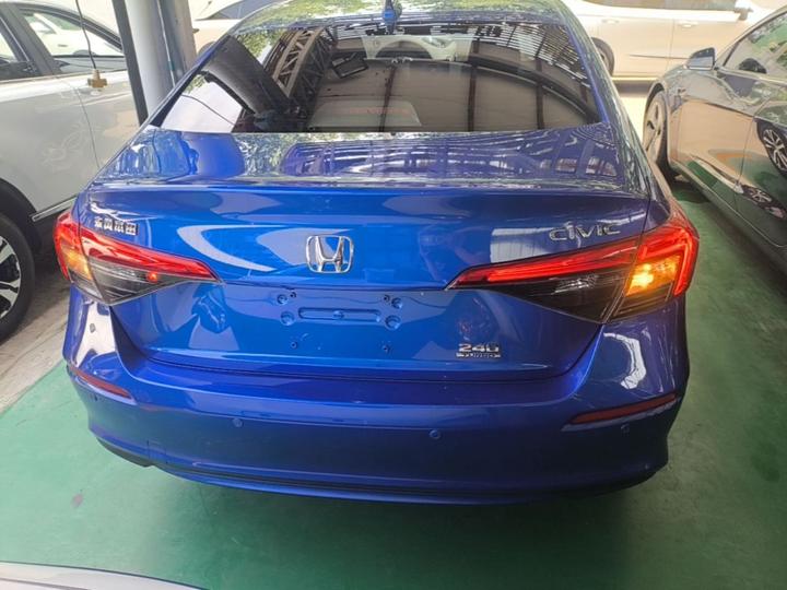 Civic 2022 240TURBO CVT Sport photo 3