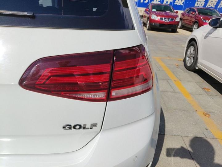 Golf 2018 1.6L AT Comfort photo 7