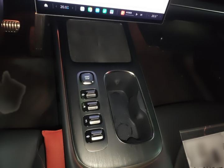 Xiaomi SU7 2024 AWD Extended Range High-end ADAS Max photo 6