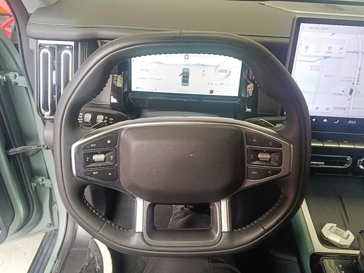 2025 2.0TD XWD photo 6