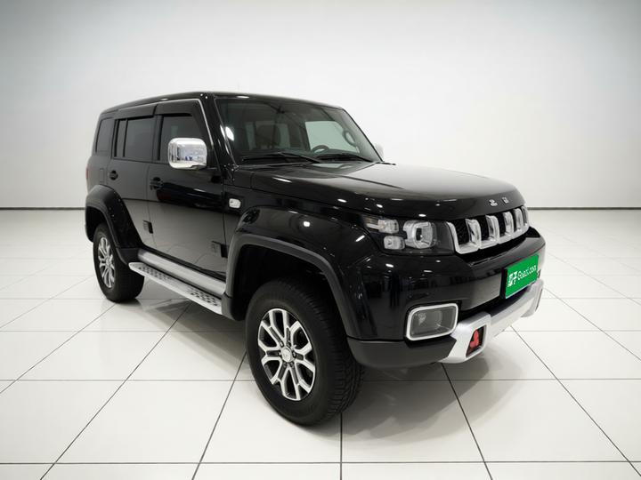 BJ40 2023 2.0T AT AWD photo 3