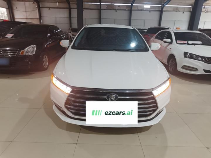 Qin 2019 1.5L AT Luxury photo 2