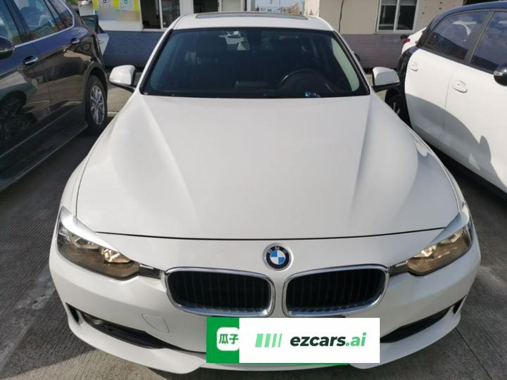 3 Series 2015 316i Progressive photo 2