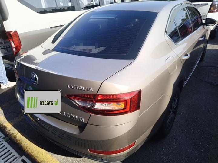 Octavia 2018 TSI230 DSG Luxury photo 3