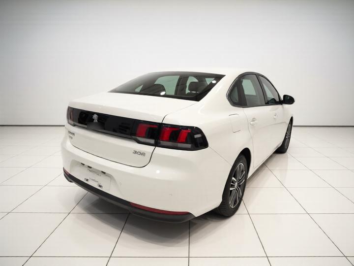 308 2016 1.6L AT Luxury photo 6