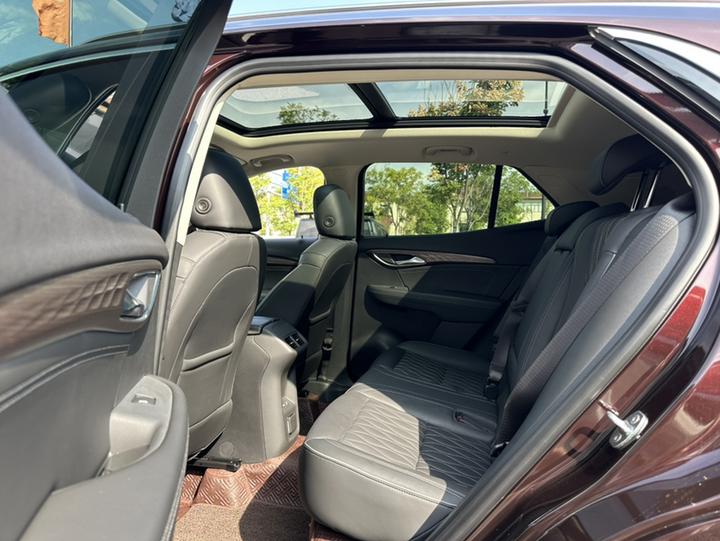 2020 Envision S 652T AWD Avenir photo 8