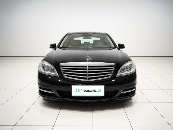 S-Class 2012 S 300 L Premium Grand Edition photo 2