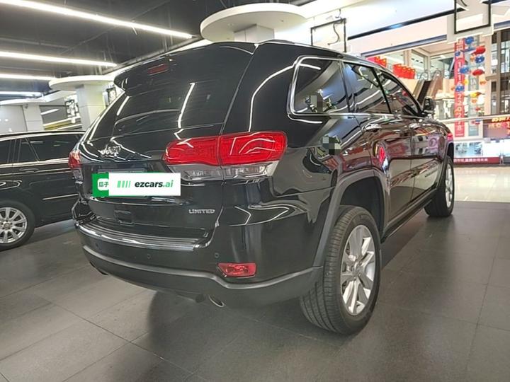 Grand Cherokee Imported 2016 3.0L Elite photo 4