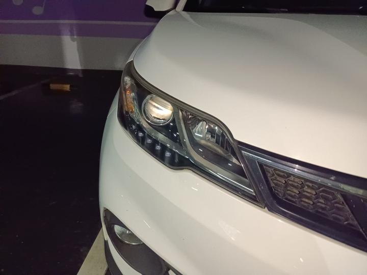 DX3 2016 1.5T CVT Flagship photo 7
