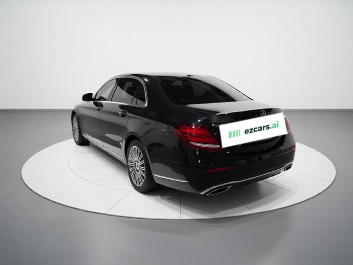 E-Class 2020 E 300 L Fashion photo 4