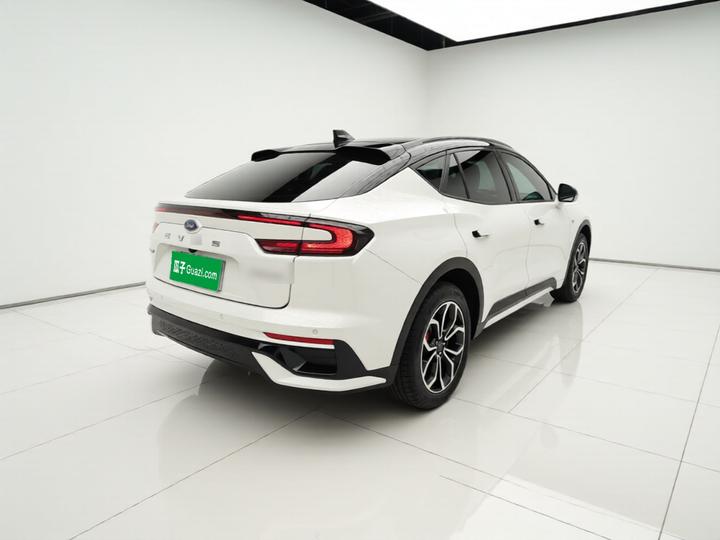 EVOS 2022 EcoBoost 245 Sport photo 6
