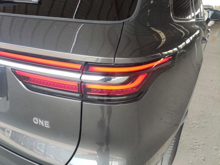 Li Auto ONE 2020 EREV 6-Seater photo 7