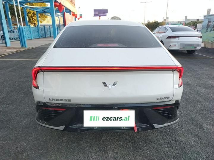 Wuling 2023 70 Standard photo 5