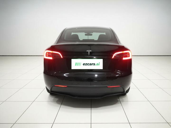Model Y 2022 Performance AWD photo 3