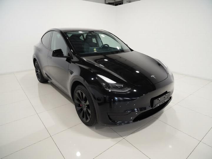 Model Y 2022 Facelift RWD photo 3