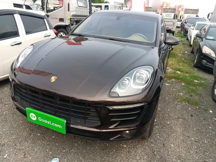 2014 Macan 2.0T photo 3